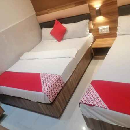 Ruby Hotel Mumbai Exterior foto