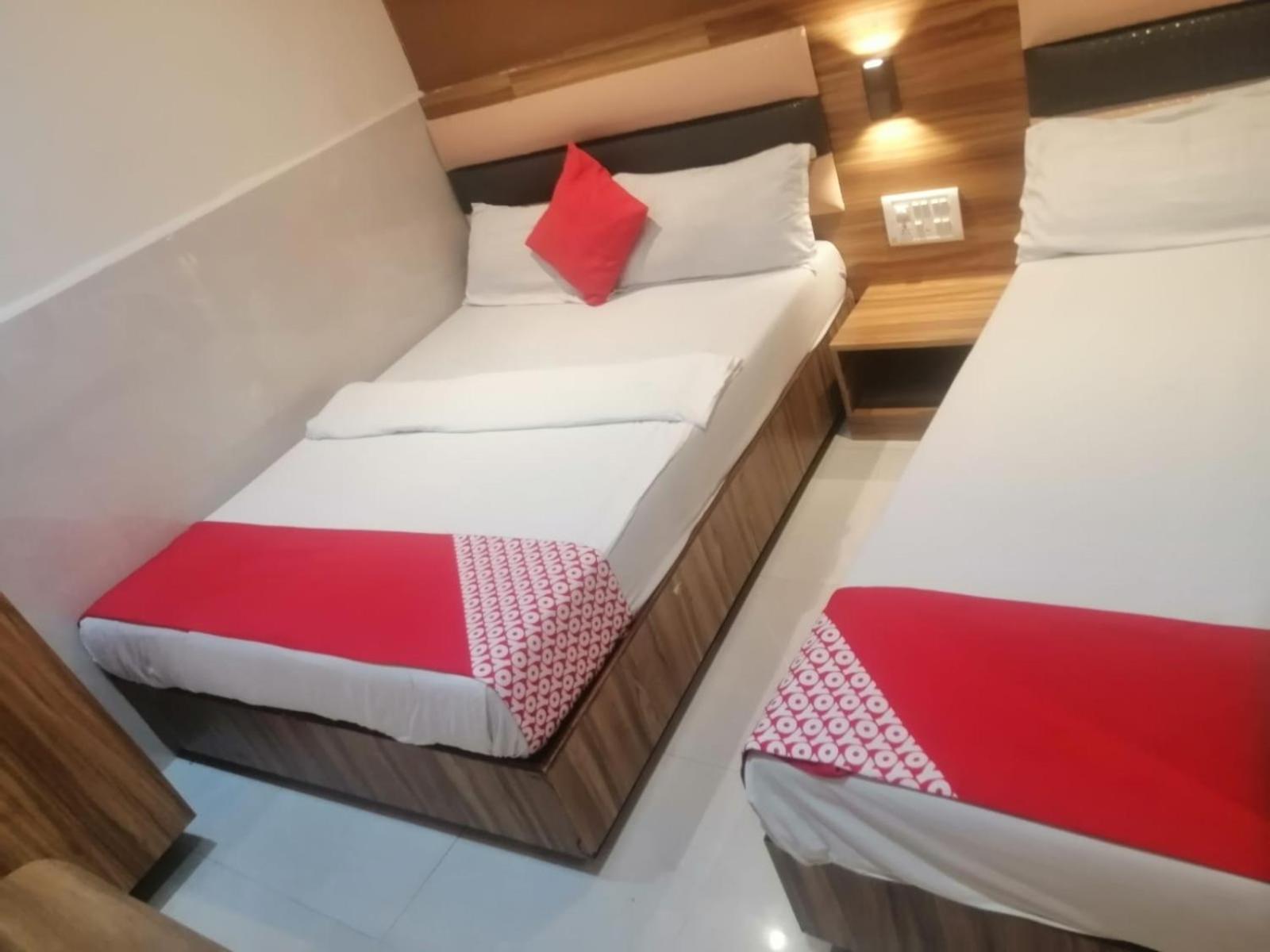 Ruby Hotel Mumbai Exterior foto